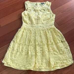 Golden Yellow Lace Dress ⭐️